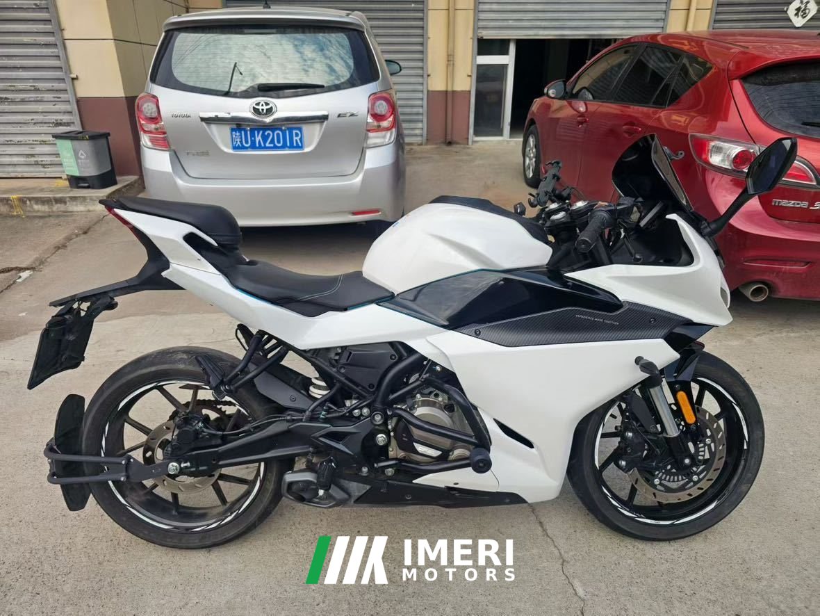 2021 CFMOTO 250SR