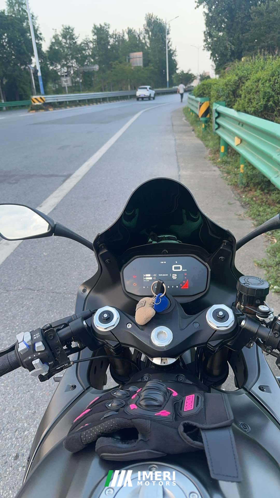 2023 QJMOTOR 600