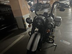 Harley-Davidson Road King 1868 cc - фото 8