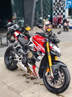 Ducati Street Fighter V4 1100 cc - фото 1