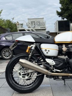 Triumph Thruxton 865 cc - фото 3