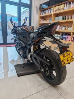 Honda CBR650R - фото 4