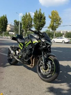 Kawasaki Z900 950 cc - фото 1