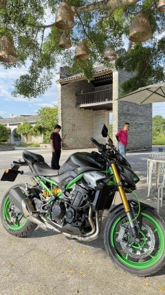 Kawasaki Z900 950 cc - фото 4