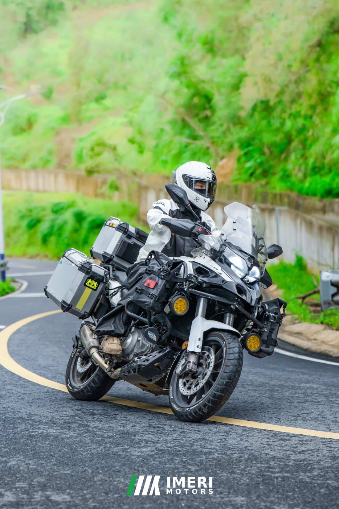 Benelli Jinpeng TRK502 500 cc - мотоцикл из Китая