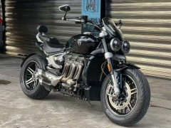 Triumph Rocket 3 2500 cc - фото 3
