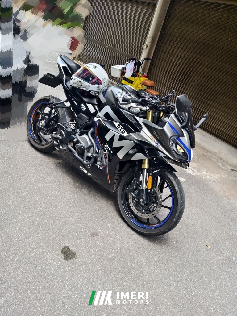 2022 CFMOTO 250SR