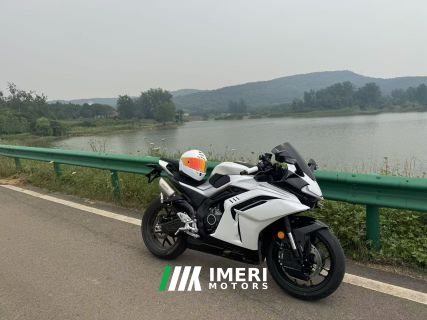 CFMOTO 500SR - мотоцикл из Китая