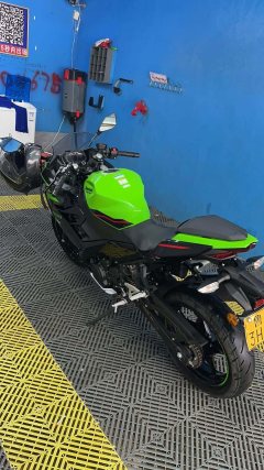 Kawasaki Ninja 400 - фото 2