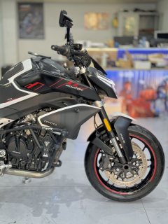 CFMOTO 800NK - фото 7