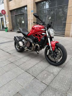 Ducati Monster 821 - фото 7