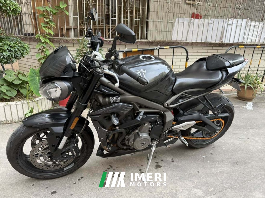Triumph Street Triple 765 - мотоцикл из Китая