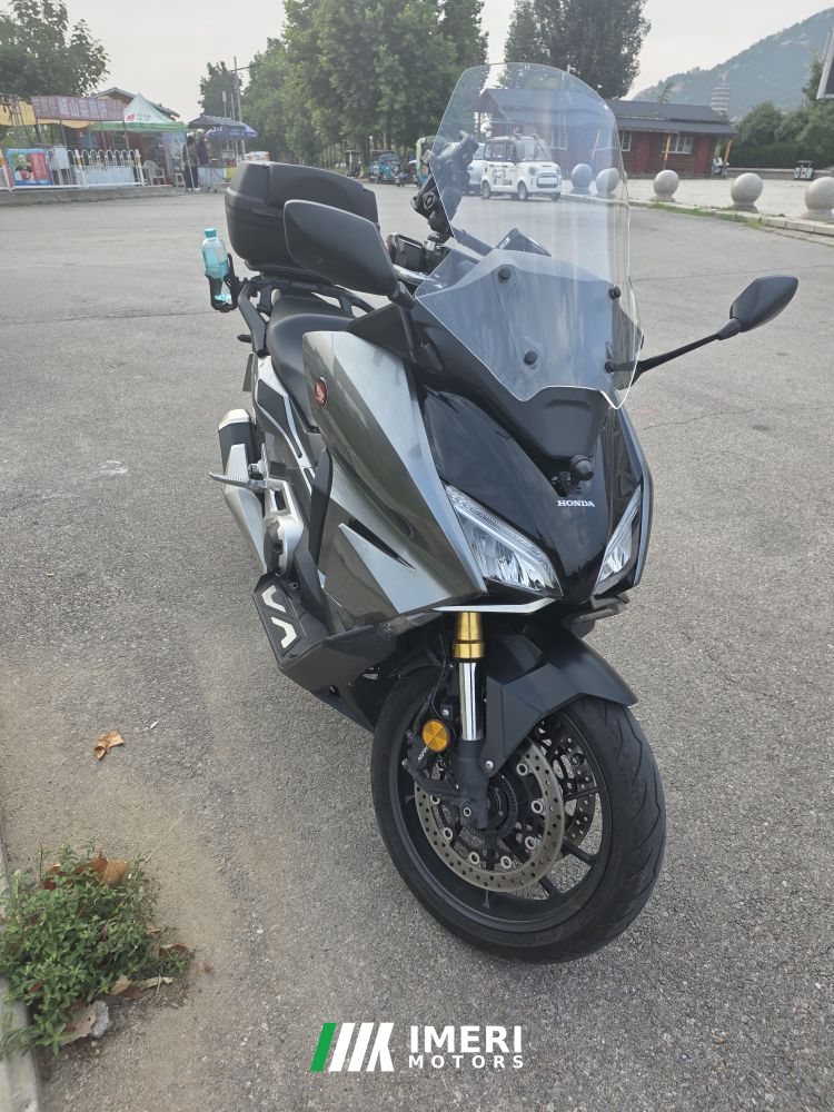 Honda NSS750 - мотоцикл из Китая