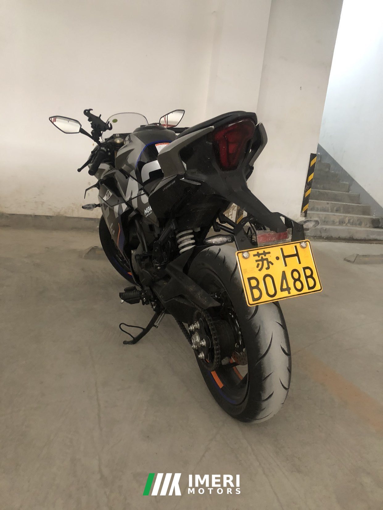 2022 CFMOTO 250SR