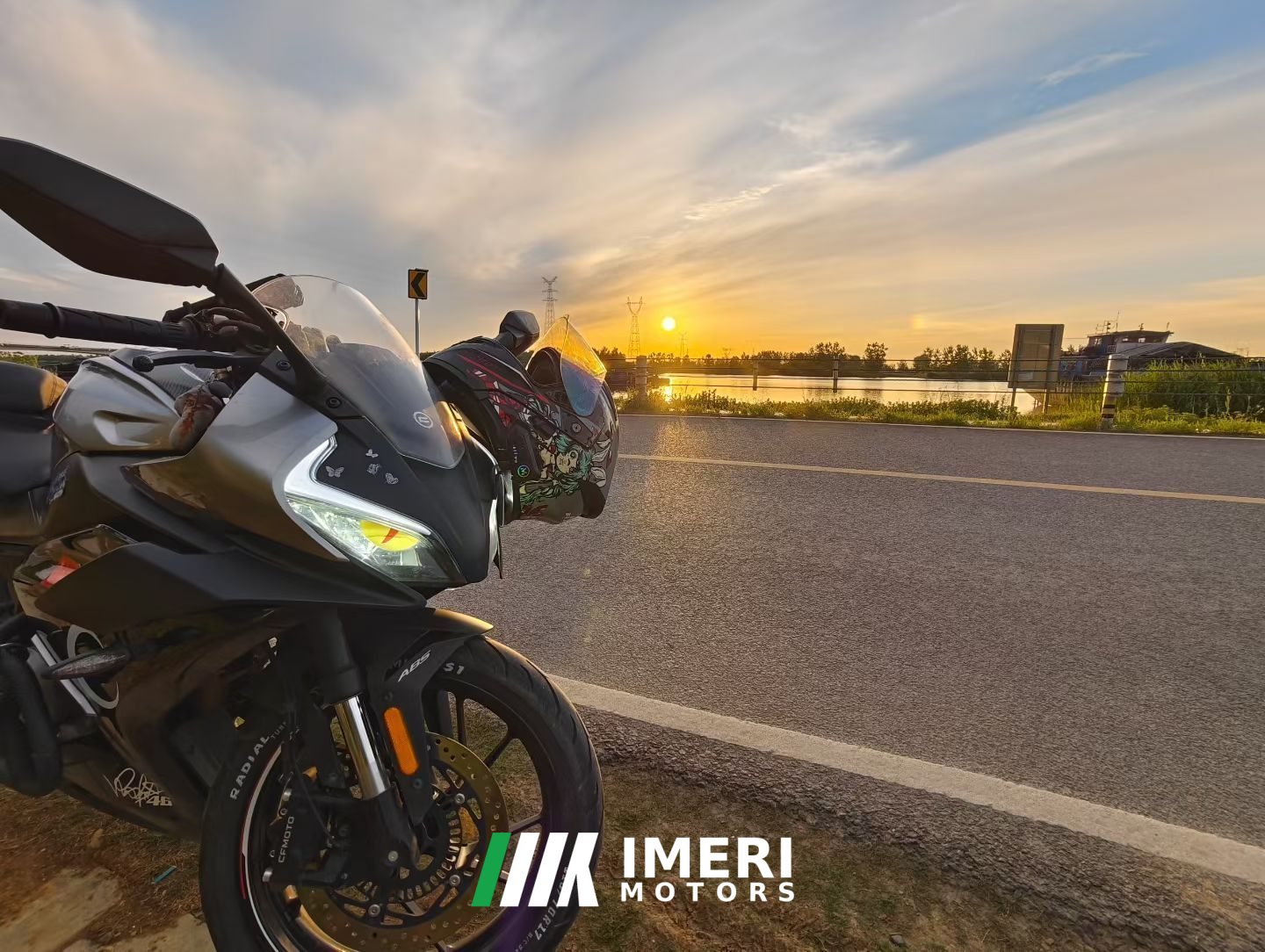 2023 CFMOTO 250SR