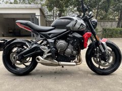 Triumph Trident 660 - фото 1