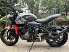 Triumph Trident 660 - фото 2