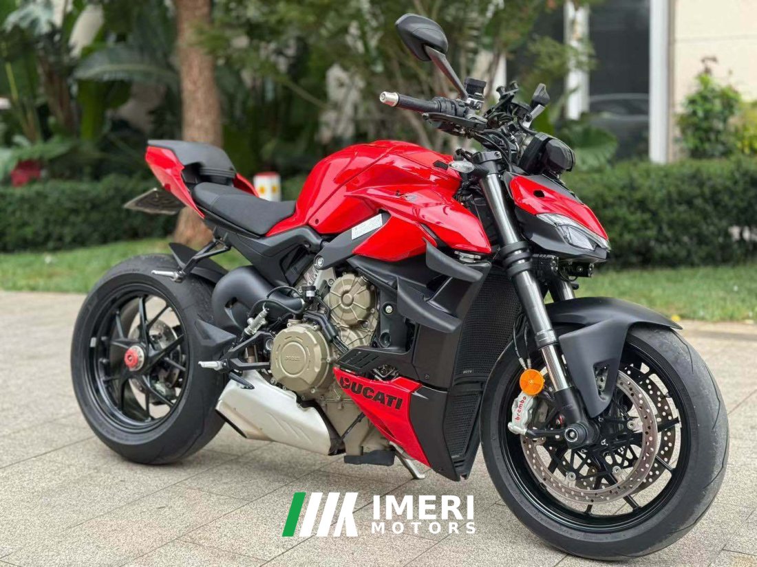 Ducati Street Fighter V4 1100 cc - мотоцикл из Китая