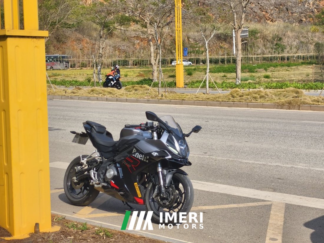 Benelli Tornado 302R 300 cc - мотоцикл из Китая
