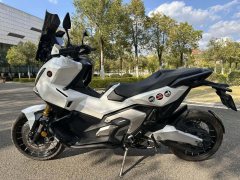 Honda X-ADV 750 - фото 5