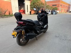 Yamaha XMAX 300 cc - фото 3