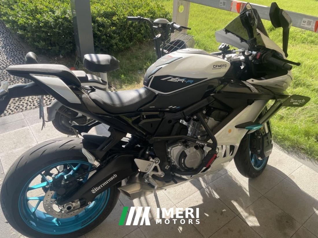 CFMOTO 675SR-R - мотоцикл из Китая