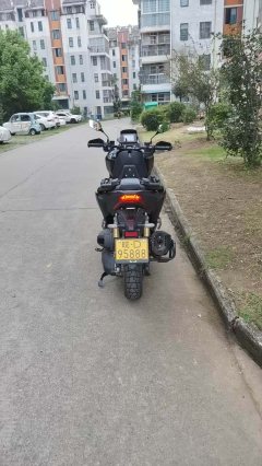 Honda ADV350 - фото 2