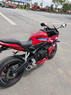 Honda CBR650R - фото 7