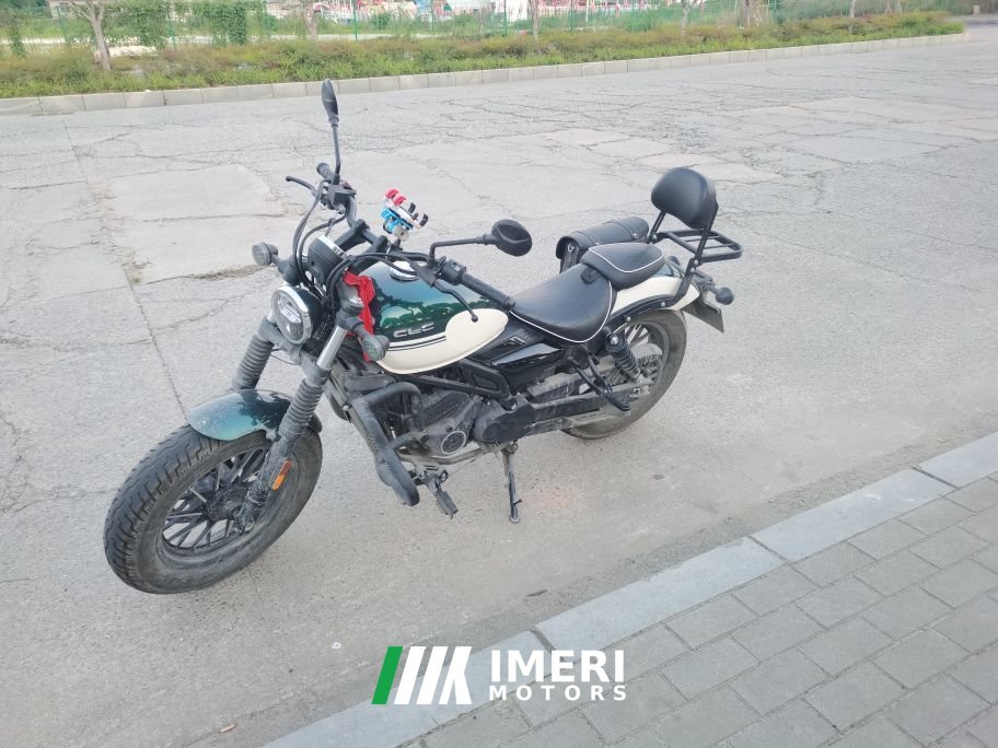 2024 CFMOTO 250CL-C