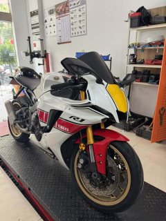 Yamaha YZF-R1 1000 cc - фото 1