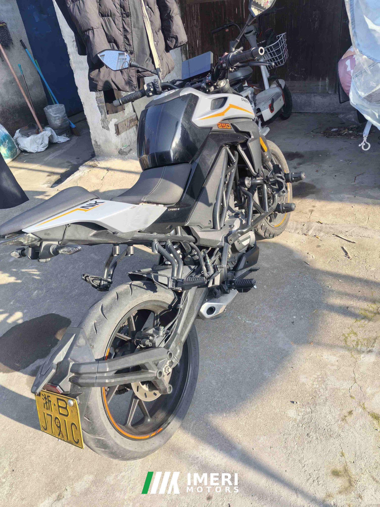 2022 CFMOTO 250NK