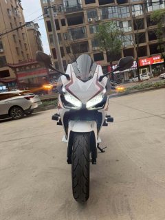 Honda CBR400R - фото 2
