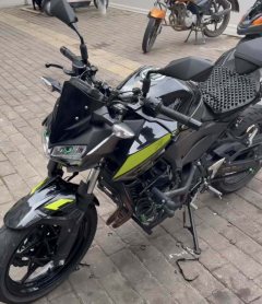 Kawasaki Z400 - фото 10