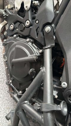 Kawasaki Z400 - фото 8