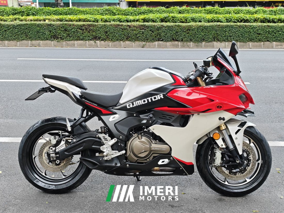 QJMOTOR Roewe i5 550 / Sai 550 *(Context-dependent, usually referring to the motorcycle "Sai 550" or Roewe car v - мотоцикл …