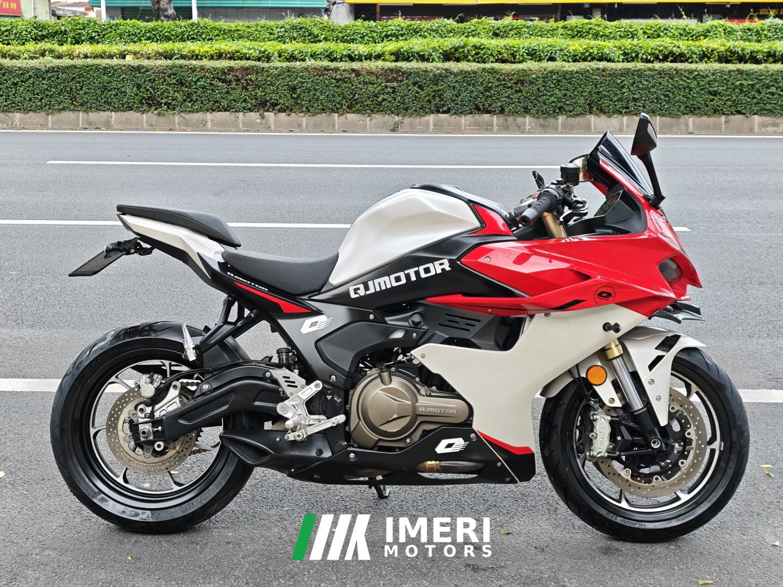 2024 QJMOTOR Roewe i5 550 / Sai 550 *(Context-dependent, usually referring to the motorcycle "Sai 550" or Roewe car v