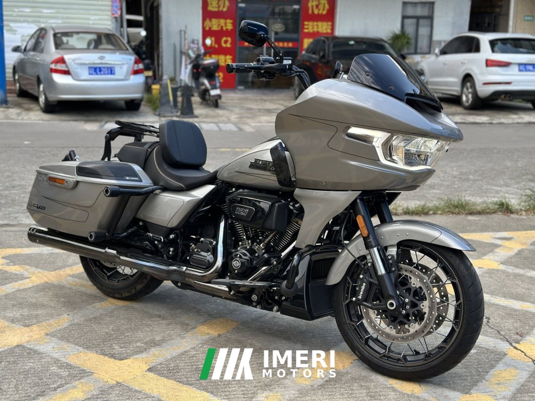 Harley-Davidson Road Glide 1977 cc - мотоцикл из Китая