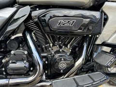 Harley-Davidson Road Glide 1977 cc - фото 11