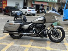 Harley-Davidson Road Glide 1977 cc - фото 2