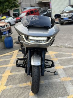 Harley-Davidson Road Glide 1977 cc - фото 5
