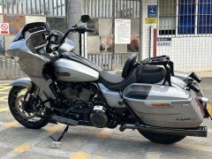 Harley-Davidson Road Glide 1977 cc - фото 9