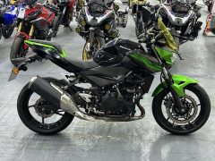 Kawasaki Z400 - фото 4