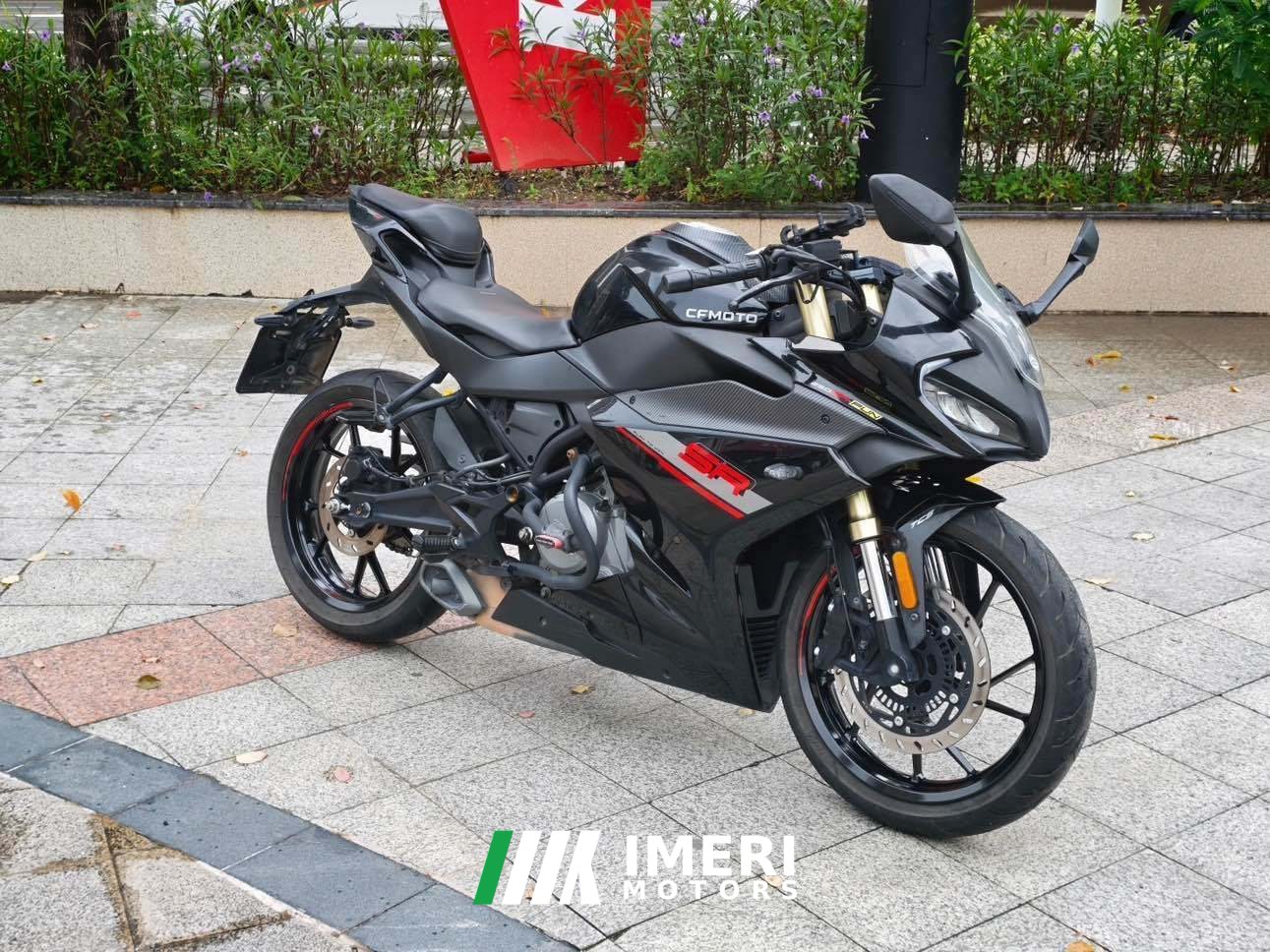 2023 CFMOTO 250SR