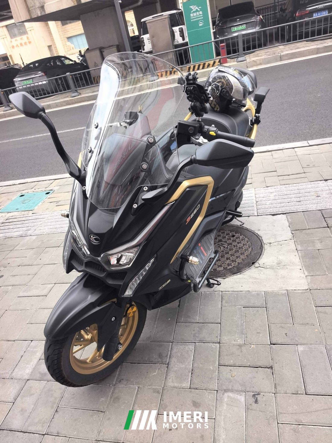KYMCO Rowing S250 - мотоцикл из Китая