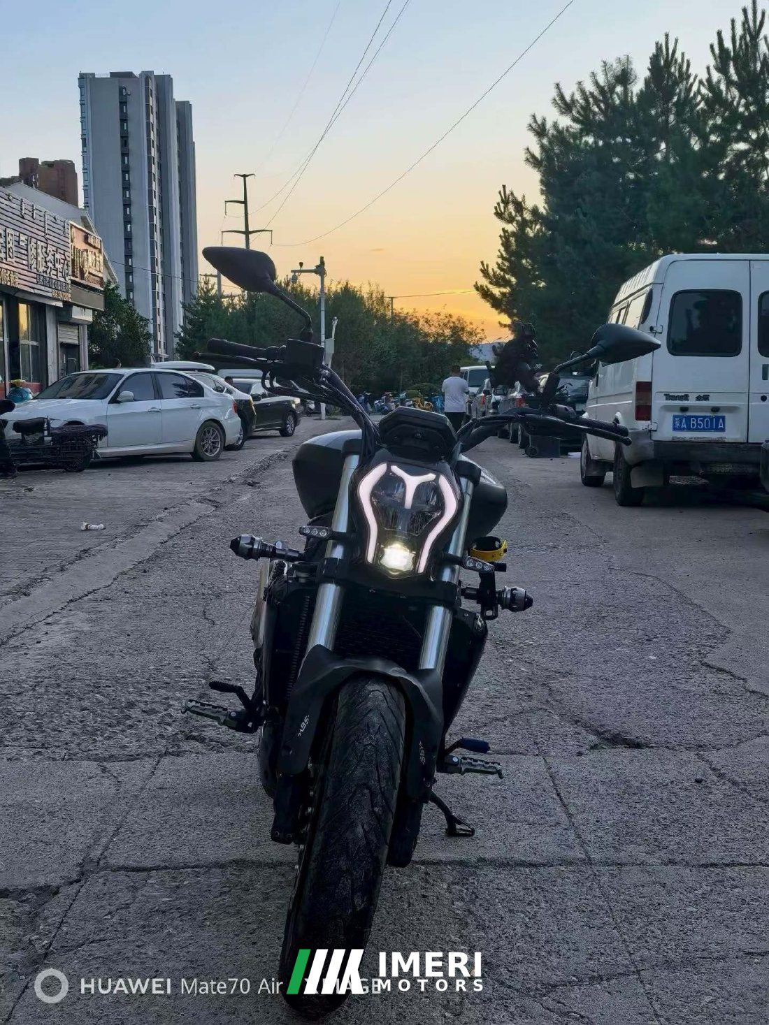 Benelli 502C 500 cc - мотоцикл из Китая