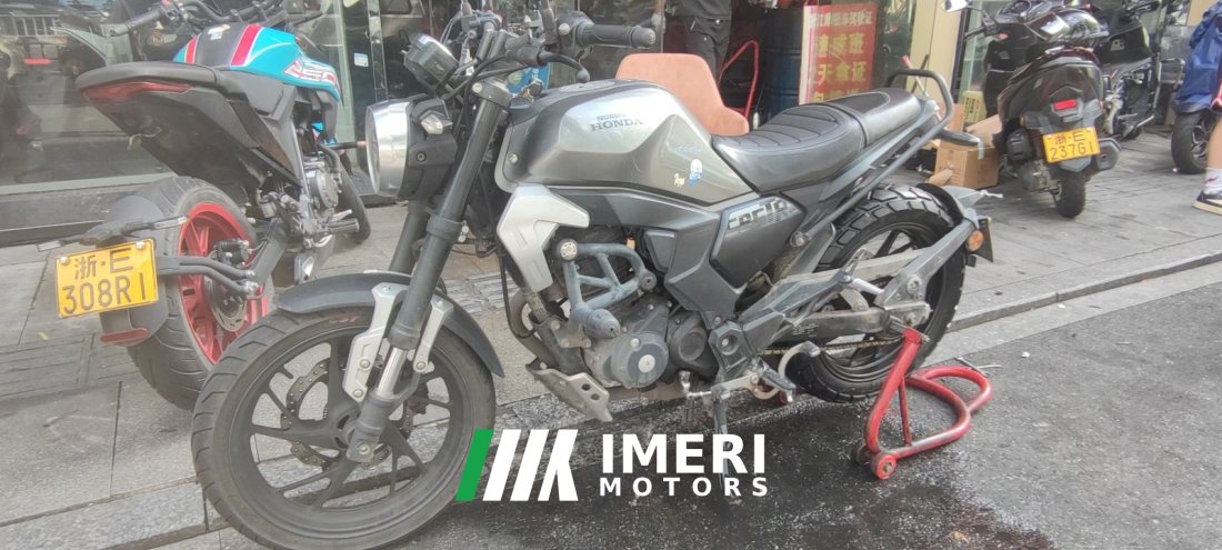 Sundiro Honda CBF190TR - мотоцикл из Китая