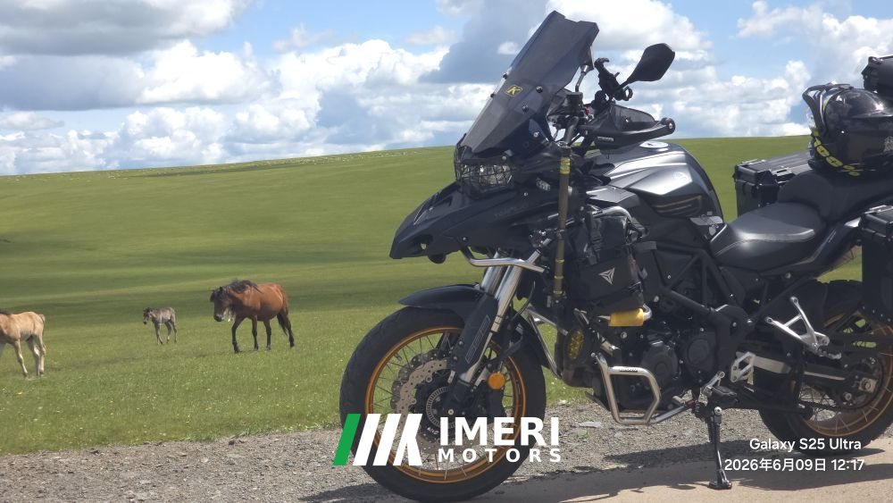 Benelli TRK552 550 cc - мотоцикл из Китая