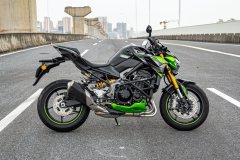 Kawasaki Z900 950 cc - фото 3