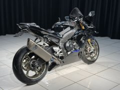 Honda CBR 1000 RR-R - фото 7