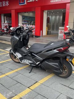 Yamaha XMAX 300 cc - фото 2